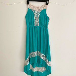 Cute leal lace dress